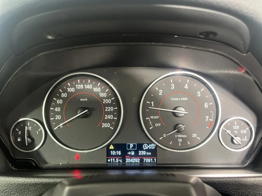 Used 2014 BMW 4 Series 420i convertible Sport Line sports-auto - WeBuyCars The Dome Used 2014 BMW 4 Series 420i convertible Sport Line sports-auto - WeBuyCars The Dome