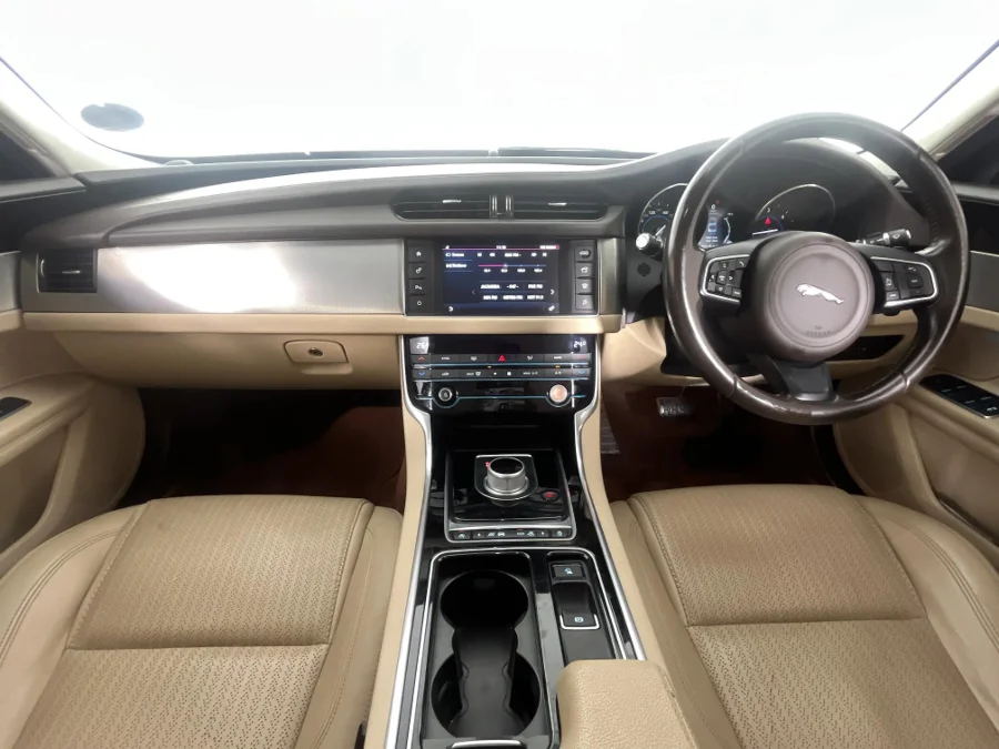 Used 2017 Jaguar XF 20d Prestige - WeBuyCars The Dome Used 2017 Jaguar XF 20d Prestige - WeBuyCars The Dome