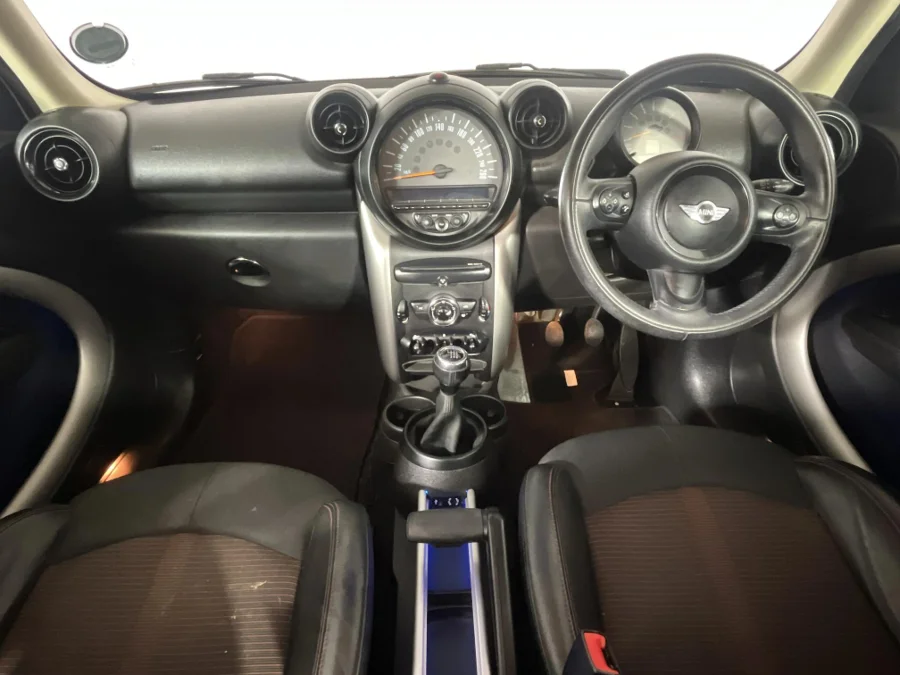 Used 2015 MINI Countryman Cooper Countryman - WeBuyCars Brackenfell Cape Town Used 2015 MINI Countryman Cooper Countryman - WeBuyCars Brackenfell Cape Town