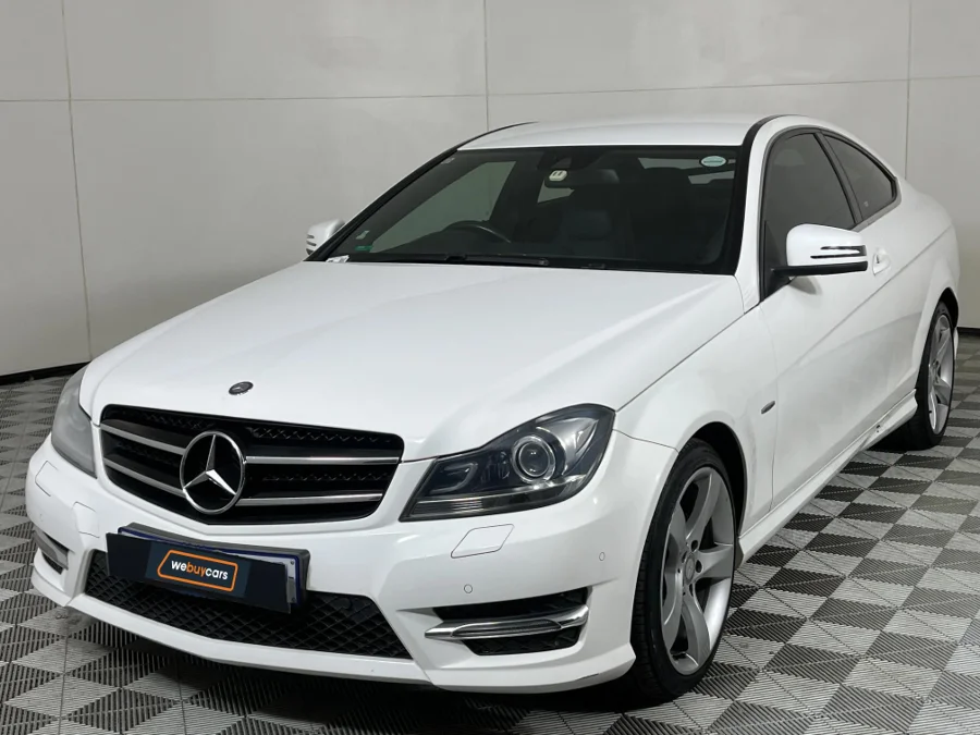 Used 2014 Mercedes-Benz C-Class C180 coupe auto - WeBuyCars Midstream Used 2014 Mercedes-Benz C-Class C180 coupe auto - WeBuyCars Midstream