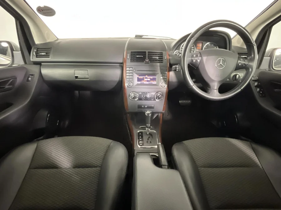 Used 2011 Mercedes-Benz A-Class A180 Elegance auto - WeBuyCars Silverlakes