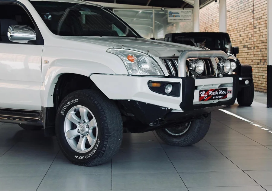 Used 2005 Toyota Land Cruiser Prado 4.0 VX - Midcity Motors Klerksdorp Used 2005 Toyota Land Cruiser Prado 4.0 VX - Midcity Motors Klerksdorp