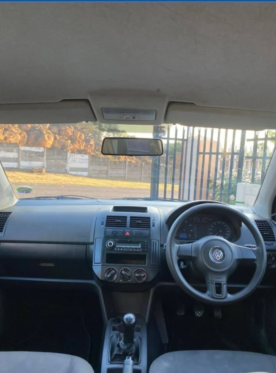 Used 2012 Volkswagen Polo Vivo 5-door 1.4 - Private Seller Used 2012 Volkswagen Polo Vivo 5-door 1.4 - Private Seller