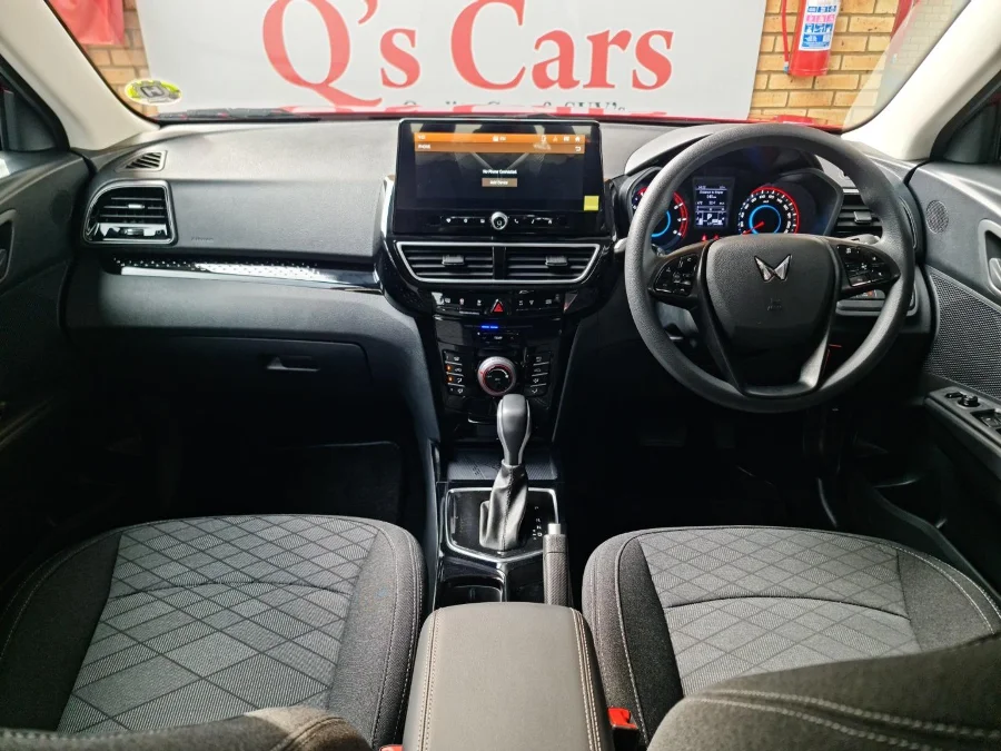 Used 2025 Mahindra XUV 3XO 1.2T MX3 auto - Qs Cars Used 2025 Mahindra XUV 3XO 1.2T MX3 auto - Qs Cars