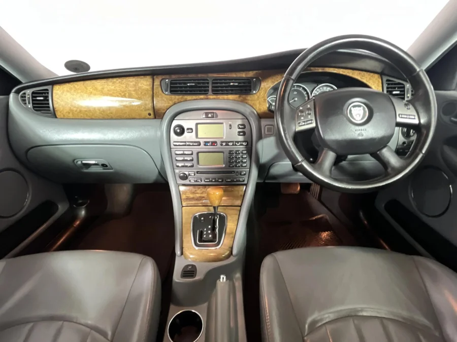 Used 2005 Jaguar X-Type 3.0 SE - WeBuyCars Brackenfell Cape Town
