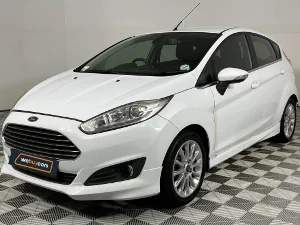 Used 2015 Ford Fiesta 5-door 1.0T Titanium