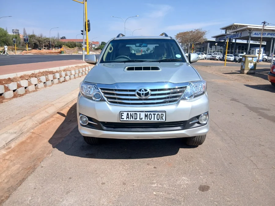 Used 2013 Toyota Fortuner 2.5D-4D - Edu Auto Motors Used 2013 Toyota Fortuner 2.5D-4D - Edu Auto Motors