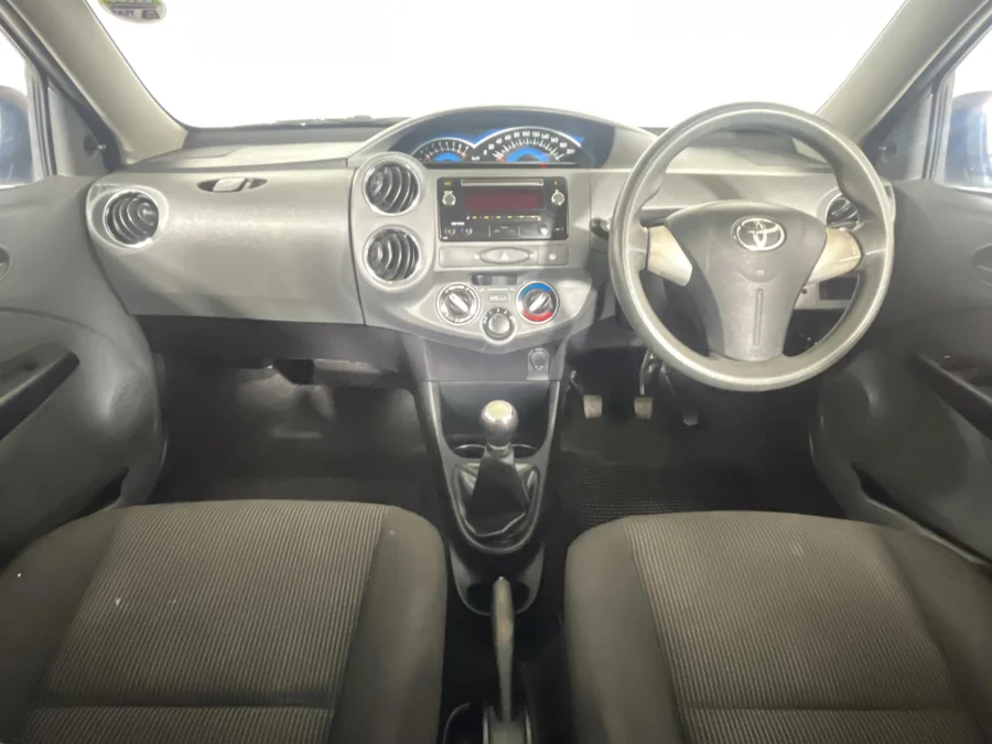 Used 2016 Toyota Etios hatch 1.5 Xi - WeBuyCars Richmond Used 2016 Toyota Etios hatch 1.5 Xi - WeBuyCars Richmond