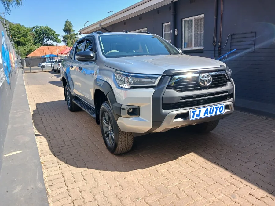Used 2020 Toyota Hilux 2.4GD-6 double cab SRX - TJ Auto Car Sales Used 2020 Toyota Hilux 2.4GD-6 double cab SRX - TJ Auto Car Sales