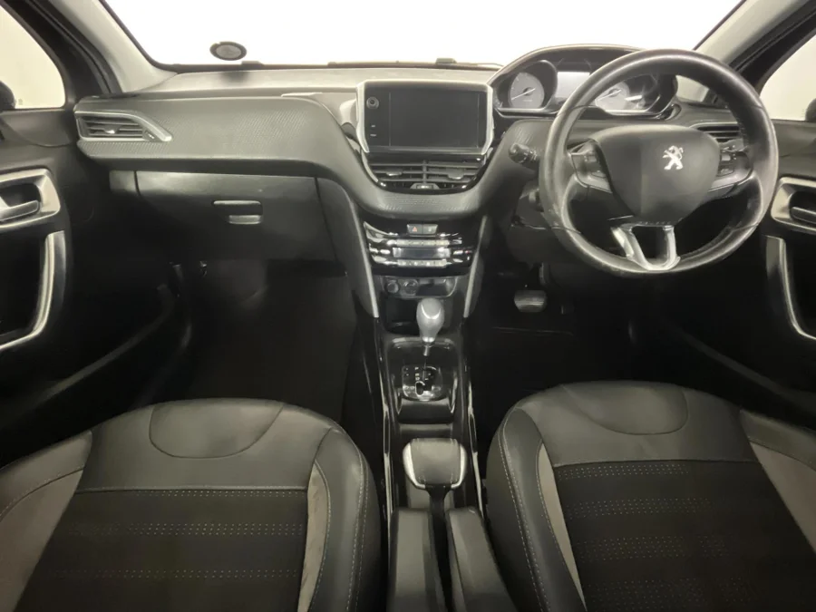 Used 2018 Peugeot 2008 1.2T Allure auto - WeBuyCars Silverlakes Used 2018 Peugeot 2008 1.2T Allure auto - WeBuyCars Silverlakes