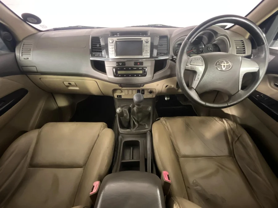 Used 2012 Toyota Fortuner 3.0D-4D 4x4 Limited - WeBuyCars Epping Used 2012 Toyota Fortuner 3.0D-4D 4x4 Limited - WeBuyCars Epping