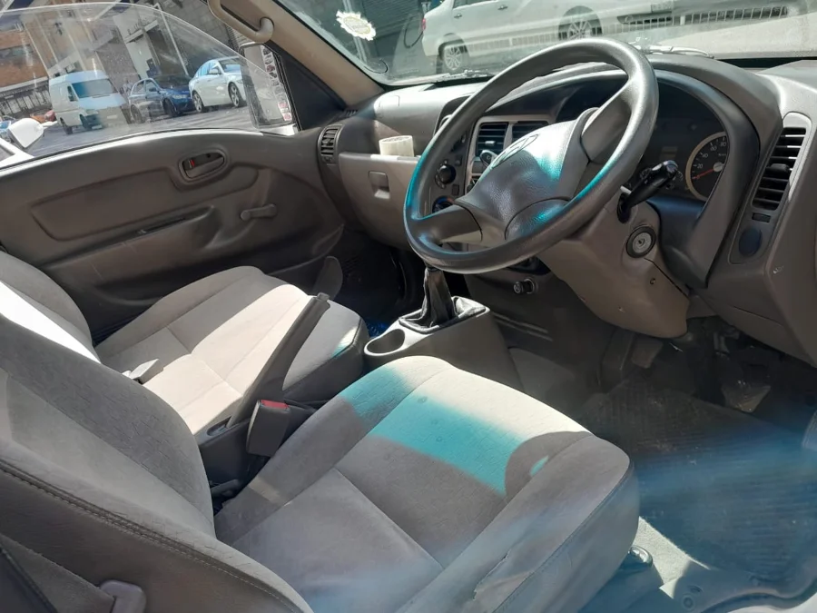 Used 2008 Hyundai H-100 Bakkie 2.6D deck - Carmart Auto Dealer Used 2008 Hyundai H-100 Bakkie 2.6D deck - Carmart Auto Dealer
