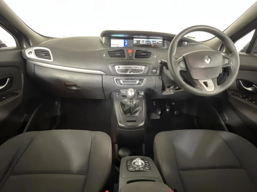 Used 2010 Renault Scenic 1.9dCi Dynamique - WeBuyCars Silverlakes Used 2010 Renault Scenic 1.9dCi Dynamique - WeBuyCars Silverlakes