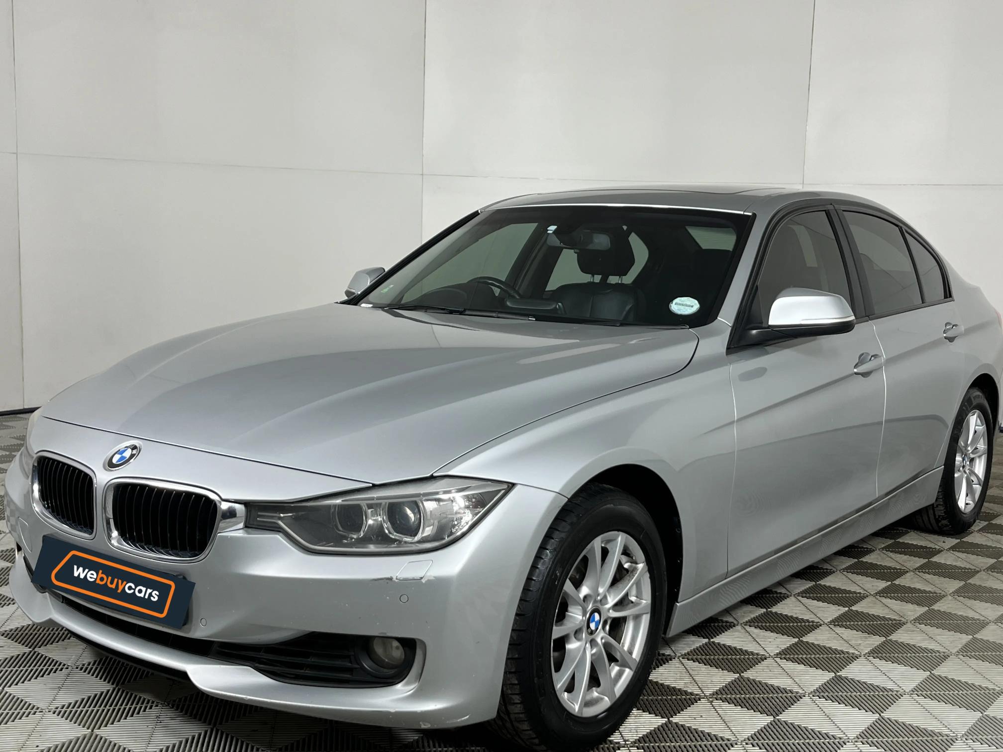 2013 BMW 3 Series 320i