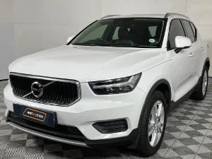 Used 2018 Volvo XC40 T3 Momentum