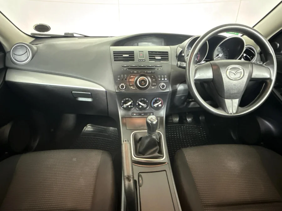 Used 2012 Mazda Mazda3 Sport 1.6 Active - WeBuyCars Midstream