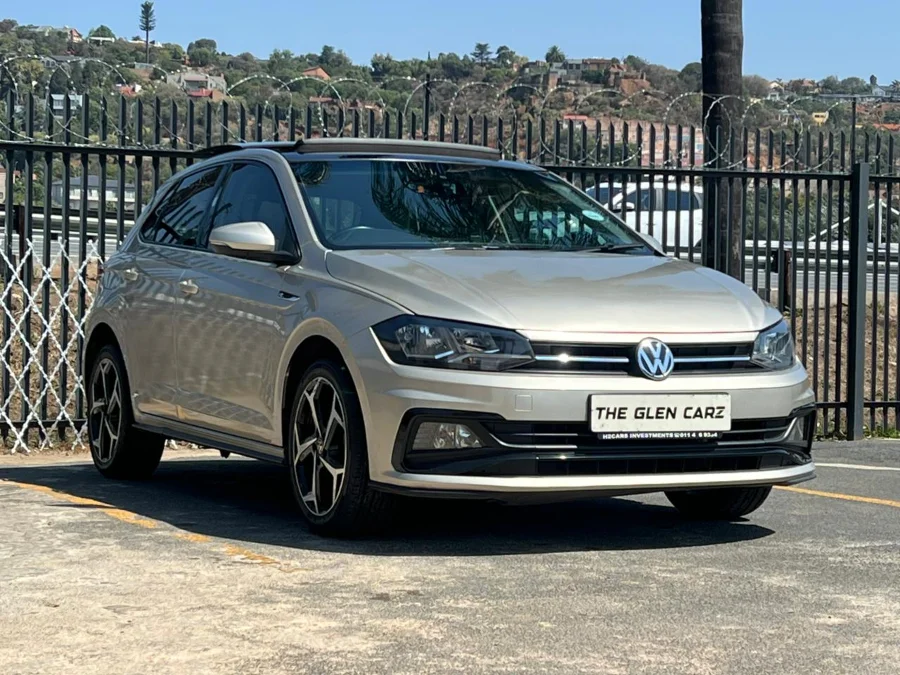 Used 2019 Volkswagen Polo hatch 1.0TSI Comfortline R-Line - THE GLEN CARZ Used 2019 Volkswagen Polo hatch 1.0TSI Comfortline R-Line - THE GLEN CARZ