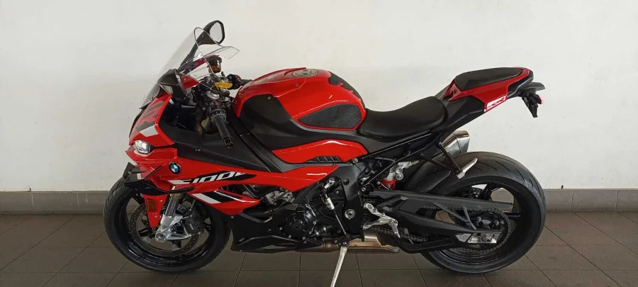 Used 2024 BMW S1000 RR MU STYLE PASSION (0E61) - BMW Motorrad West Rand