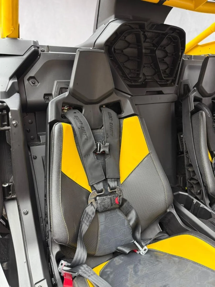 New 2025 Can-Am Maverick R XRS SSX Carbon Black & Neo Y - UB Leisure New 2025 Can-Am Maverick R XRS SSX Carbon Black & Neo Y - UB Leisure
