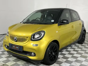 Used 2017 smart forfour 66kW prime