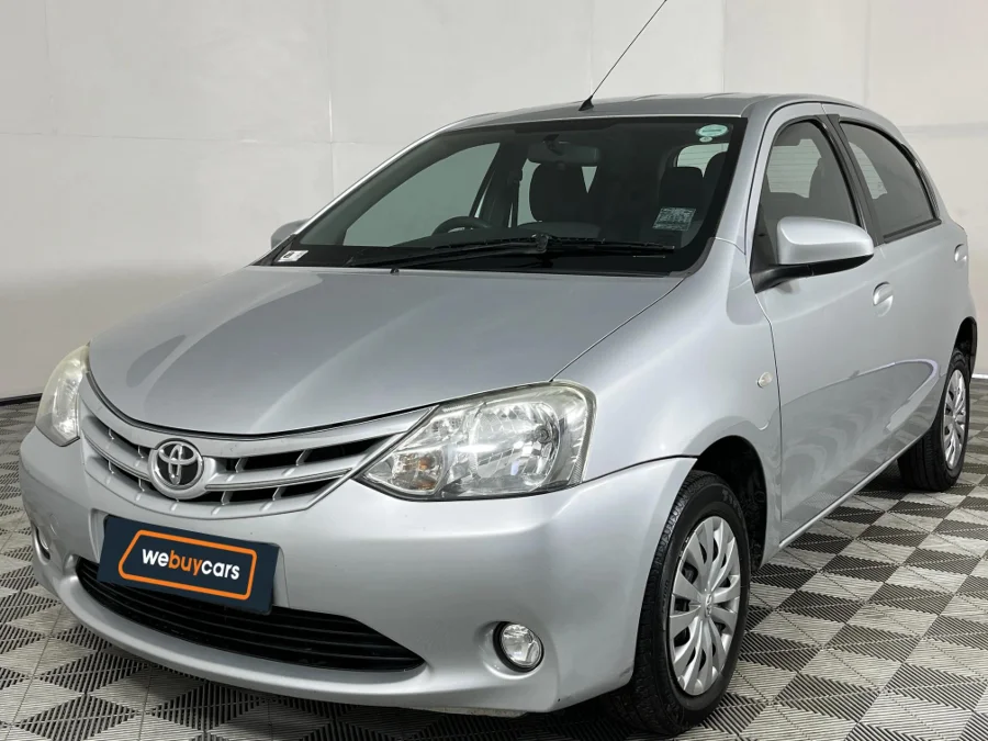 Used 2014 Toyota Etios hatch 1.5 Sprint - WeBuyCars George Used 2014 Toyota Etios hatch 1.5 Sprint - WeBuyCars George