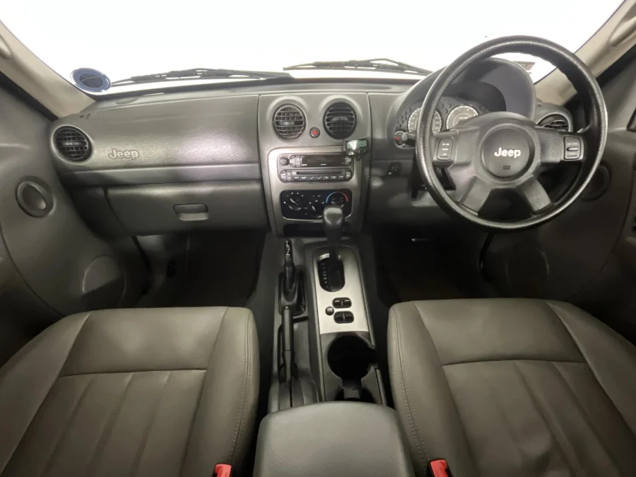 Used 2008 Jeep Cherokee 3.7L Sport - WeBuyCars Silverlakes Used 2008 Jeep Cherokee 3.7L Sport - WeBuyCars Silverlakes