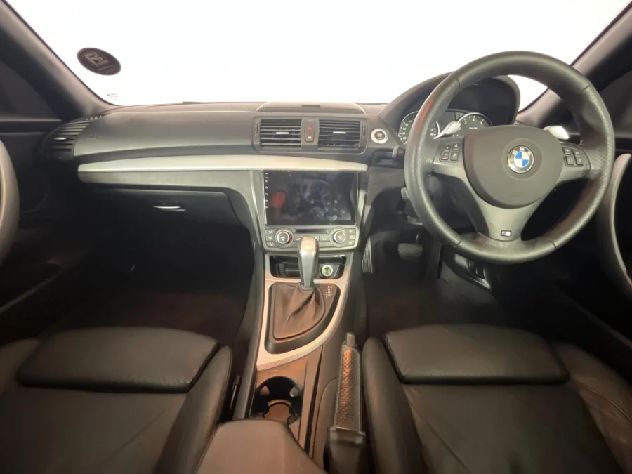 Used 2009 BMW 1 Series 135i convertible M Sport auto - WeBuyCars Brackenfell Cape Town Used 2009 BMW 1 Series 135i convertible M Sport auto - WeBuyCars Brackenfell Cape Town