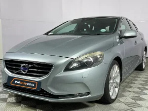 Used 2013 Volvo V40 T4 Elite