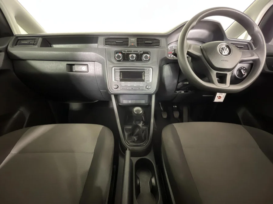 Used 2019 Volkswagen Caddy 2.0TDI crew bus - WeBuyCars The Dome