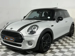 Used 2018 MINI Hatch Cooper Hatch 3-door
