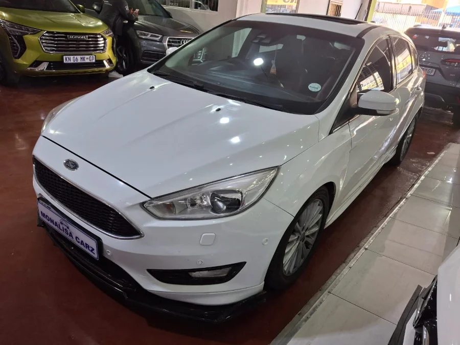 New 2017 Ford Focus hatch 2.0 Sport - Monalisa Carz New 2017 Ford Focus hatch 2.0 Sport - Monalisa Carz