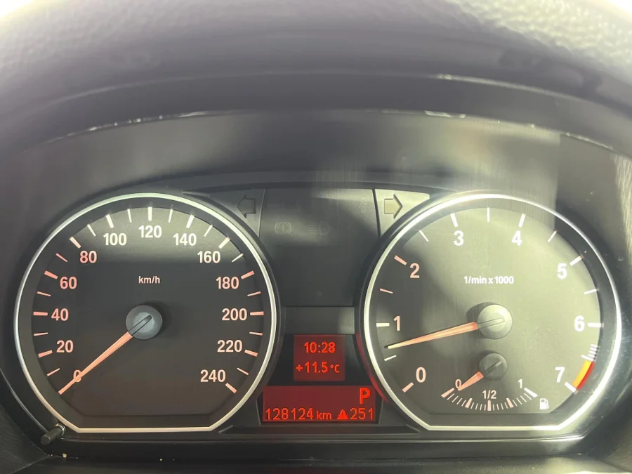 Used 2012 BMW 1 Series 120i convertible Exclusive auto - WeBuyCars Rustenburg Used 2012 BMW 1 Series 120i convertible Exclusive auto - WeBuyCars Rustenburg