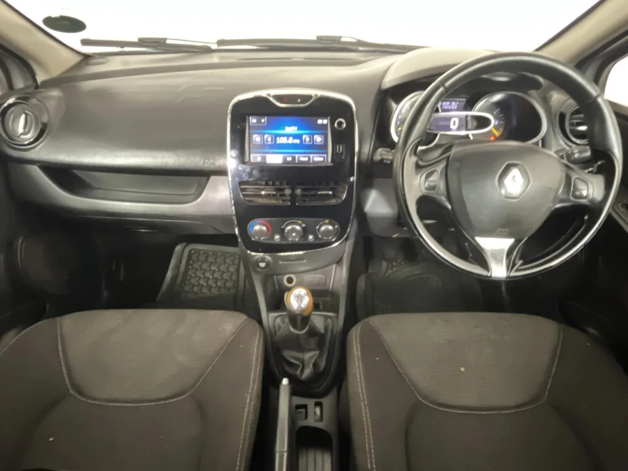Used 2015 Renault Clio 66kW turbo Expression - WeBuyCars JHB South Used 2015 Renault Clio 66kW turbo Expression - WeBuyCars JHB South