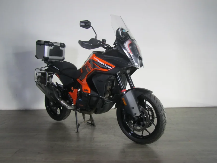 PRE-OWNED KTM 1290 SUPER ADVENTURE S - FAST KTM
