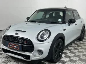 Used 2019 MINI Hatch Cooper S Hatch 5-door Seven 7 auto