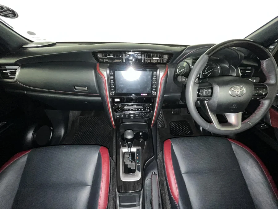 Used 2024 Toyota Fortuner 2.8GD-6 48V 4x4 VX - WeBuyCars Durban