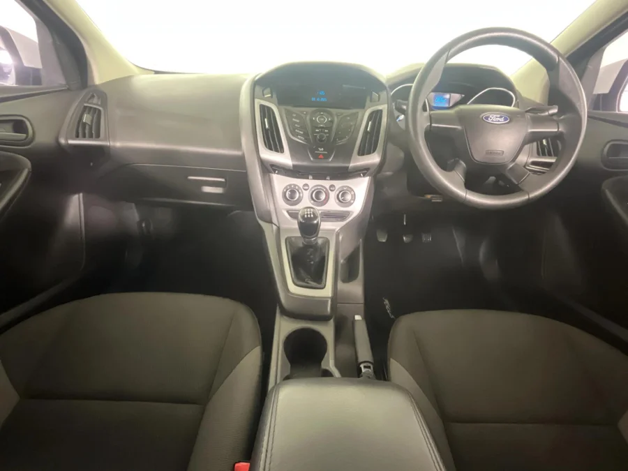 Used 2013 Ford Focus sedan 1.6 Ambiente - WeBuyCars Richmond Used 2013 Ford Focus sedan 1.6 Ambiente - WeBuyCars Richmond