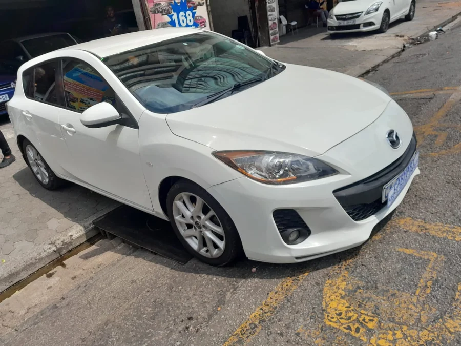 Used 2014 Mazda Mazda3 hatch 1.6 Original - Carmart Auto Dealer Used 2014 Mazda Mazda3 hatch 1.6 Original - Carmart Auto Dealer
