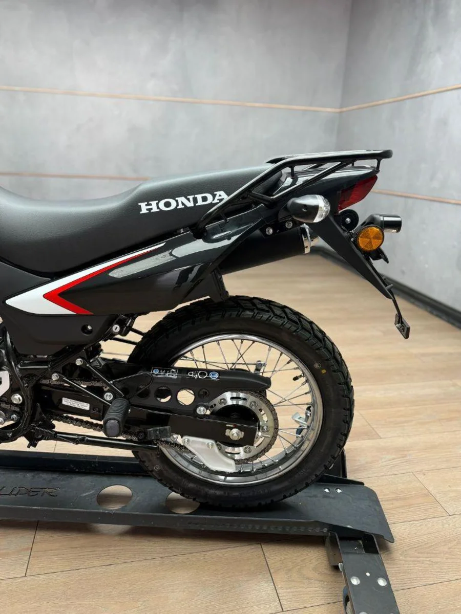New 2025 Honda XR 125L - White - UB Leisure New 2025 Honda XR 125L - White - UB Leisure