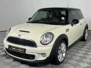 Used 2014 MINI Hatch Cooper S auto