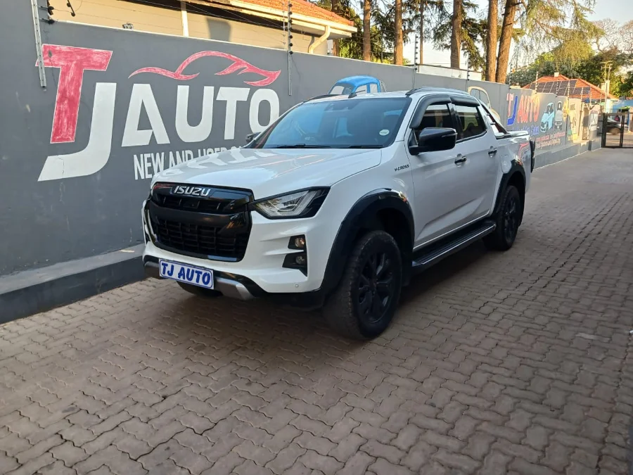 Used 2024 Isuzu D-Max 3.0TD double cab V-Cross - TJ Auto Car Sales