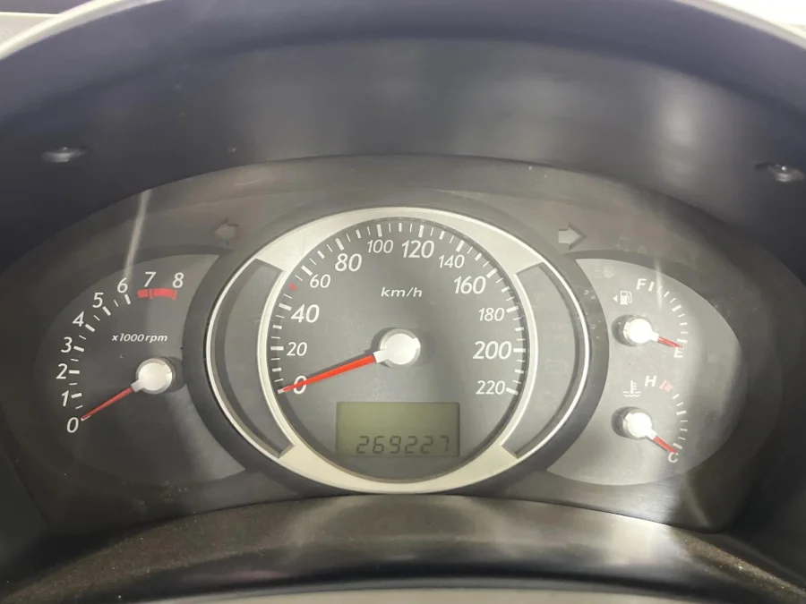 Used 2007 Hyundai Tucson 2.0 GLS - WeBuyCars Polokwane Used 2007 Hyundai Tucson 2.0 GLS - WeBuyCars Polokwane