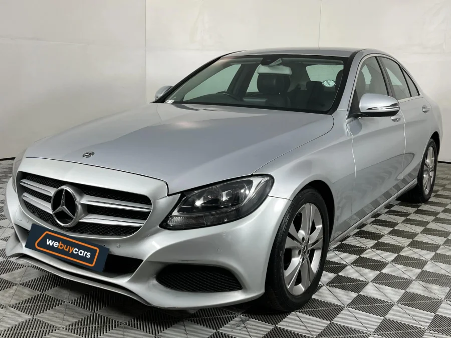 Used 2017 Mercedes-Benz C-Class C180 auto - WeBuyCars The Dome