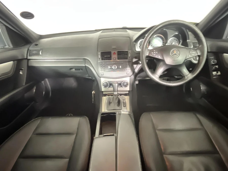 Used 2009 Mercedes-Benz C-Class C200 Kompressor Classic Touchshift - WeBuyCars The Dome Used 2009 Mercedes-Benz C-Class C200 Kompressor Classic Touchshift - WeBuyCars The Dome