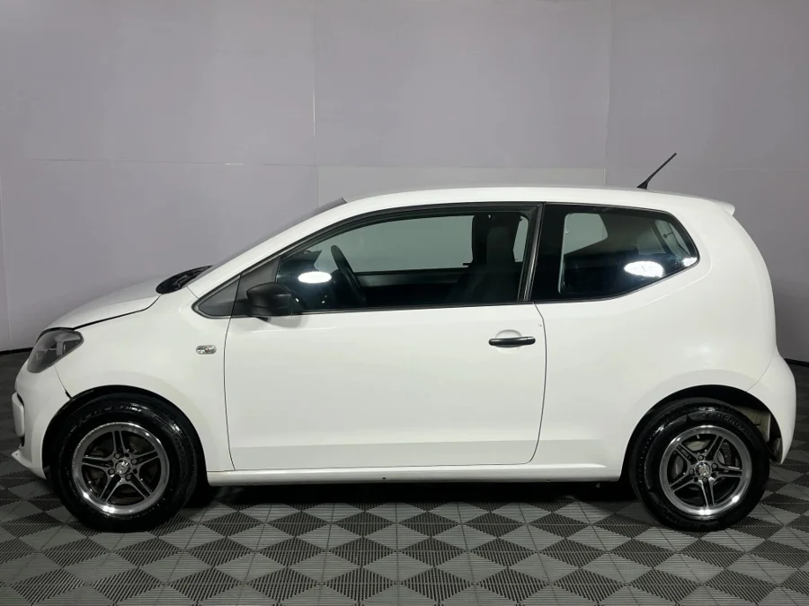 Used 2015 Volkswagen up! take up! 3-door 1.0 - WeBuyCars Rustenburg Used 2015 Volkswagen up! take up! 3-door 1.0 - WeBuyCars Rustenburg