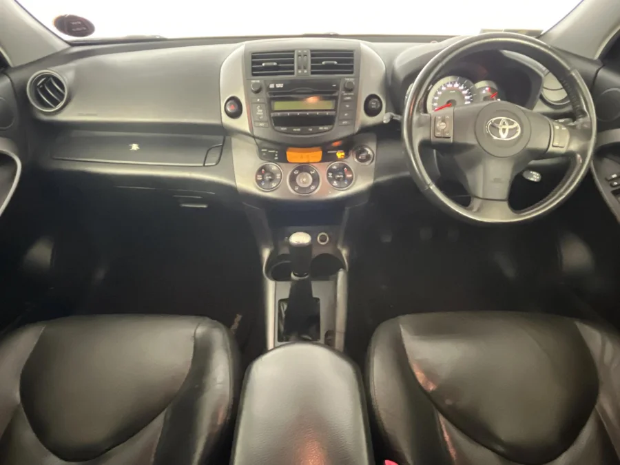 Used 2011 Toyota RAV4 2.0 VX Sky - WeBuyCars Epping Used 2011 Toyota RAV4 2.0 VX Sky - WeBuyCars Epping