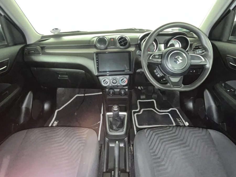 Used 2023 Suzuki Swift 1.2 GL manual - WeBuyCars Richmond