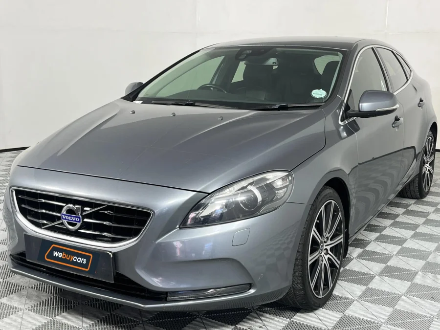 Used 2014 Volvo V40 T3 Essential - WeBuyCars The Dome Used 2014 Volvo V40 T3 Essential - WeBuyCars The Dome