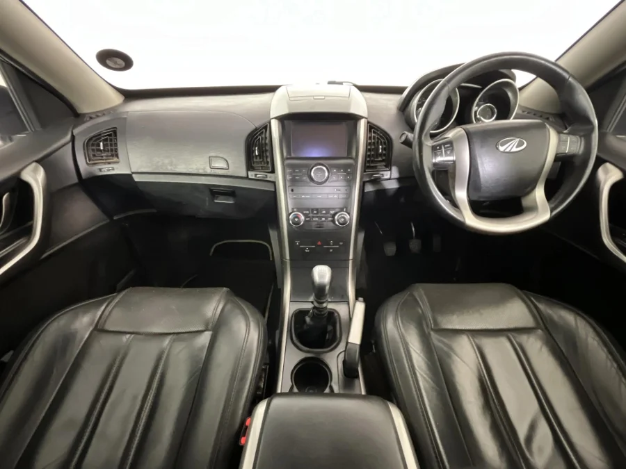 Used 2019 Mahindra XUV500 2.2CRDe W8 - WeBuyCars JHB South Used 2019 Mahindra XUV500 2.2CRDe W8 - WeBuyCars JHB South