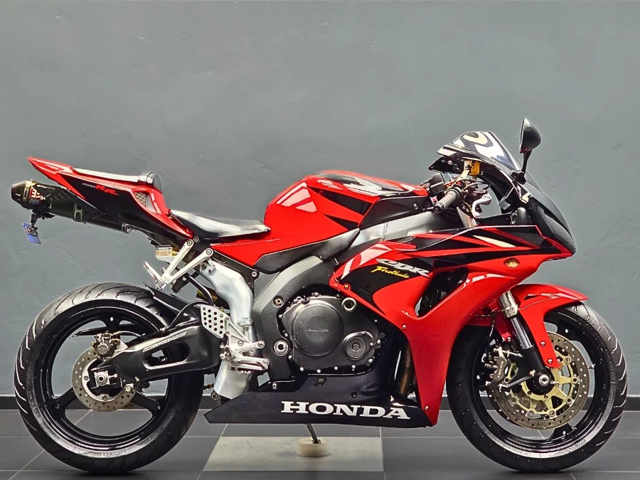 Used 2007 Honda CBR 1000 RR Fireblade - Bikeshop Boksburg Used 2007 Honda CBR 1000 RR Fireblade - Bikeshop Boksburg